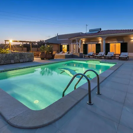 Villa Casa Maria Jose